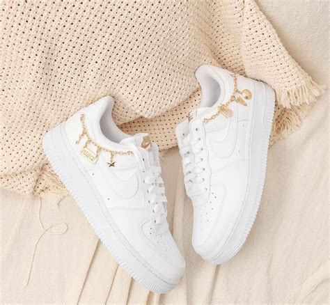 nike air force mit goldene kette|Nike Air Force 1 sale.